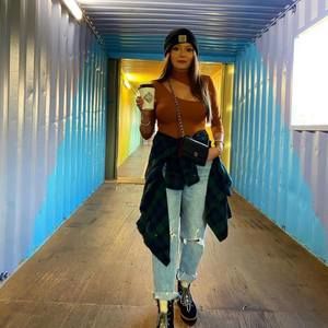 Meet your Posher, Mackenzie